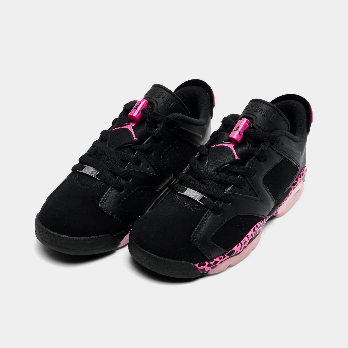 Big Kids' Low-Top Leather Basketball Shoes