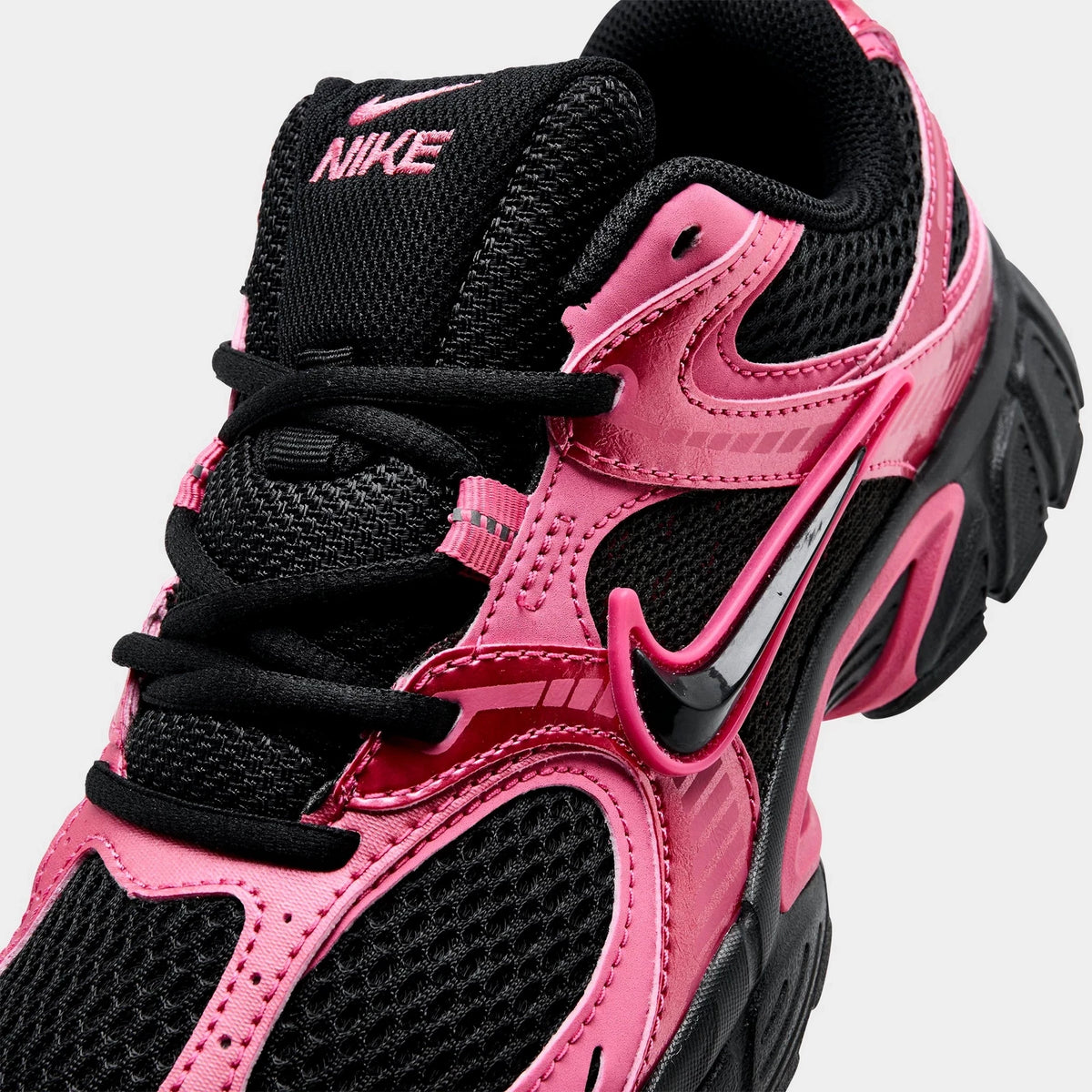 Women's Mesh & Synthetic Leather Casual Sneaker