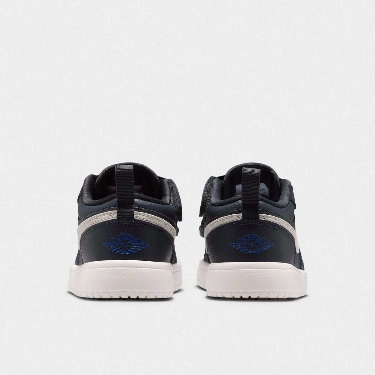 Little Kids' Easy-On Low Top Sneakers