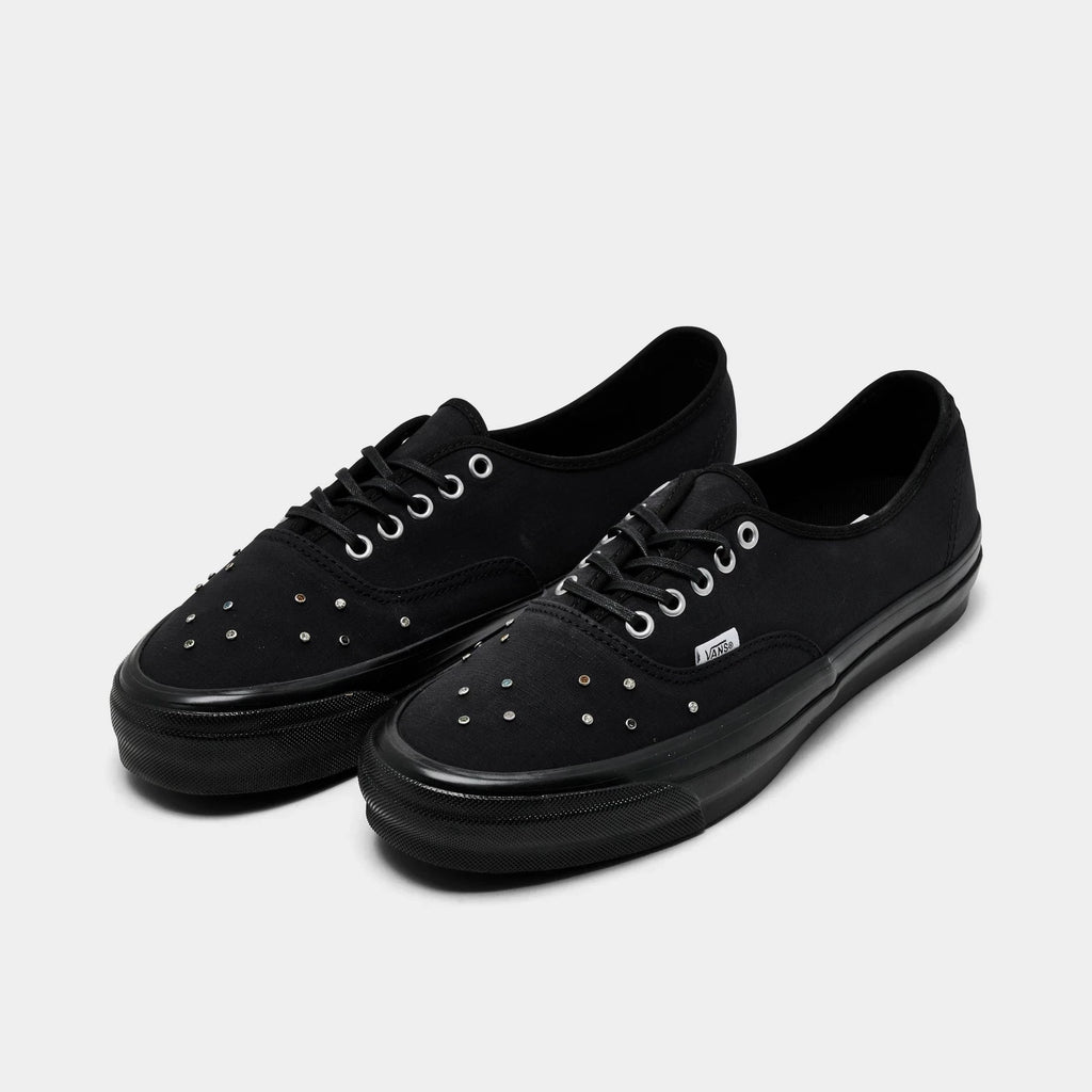 Men's Studded Canvas Low Top Sneakers - Black