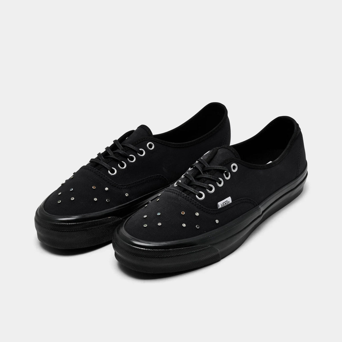 Men's Studded Canvas Low Top Sneakers - Black