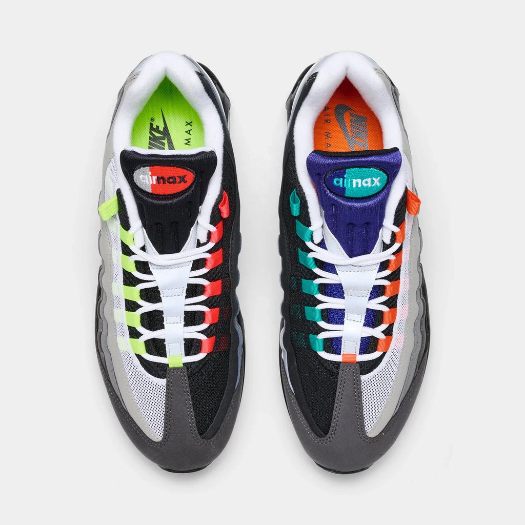 Men's Mixed Material Runner Sneaker - Black