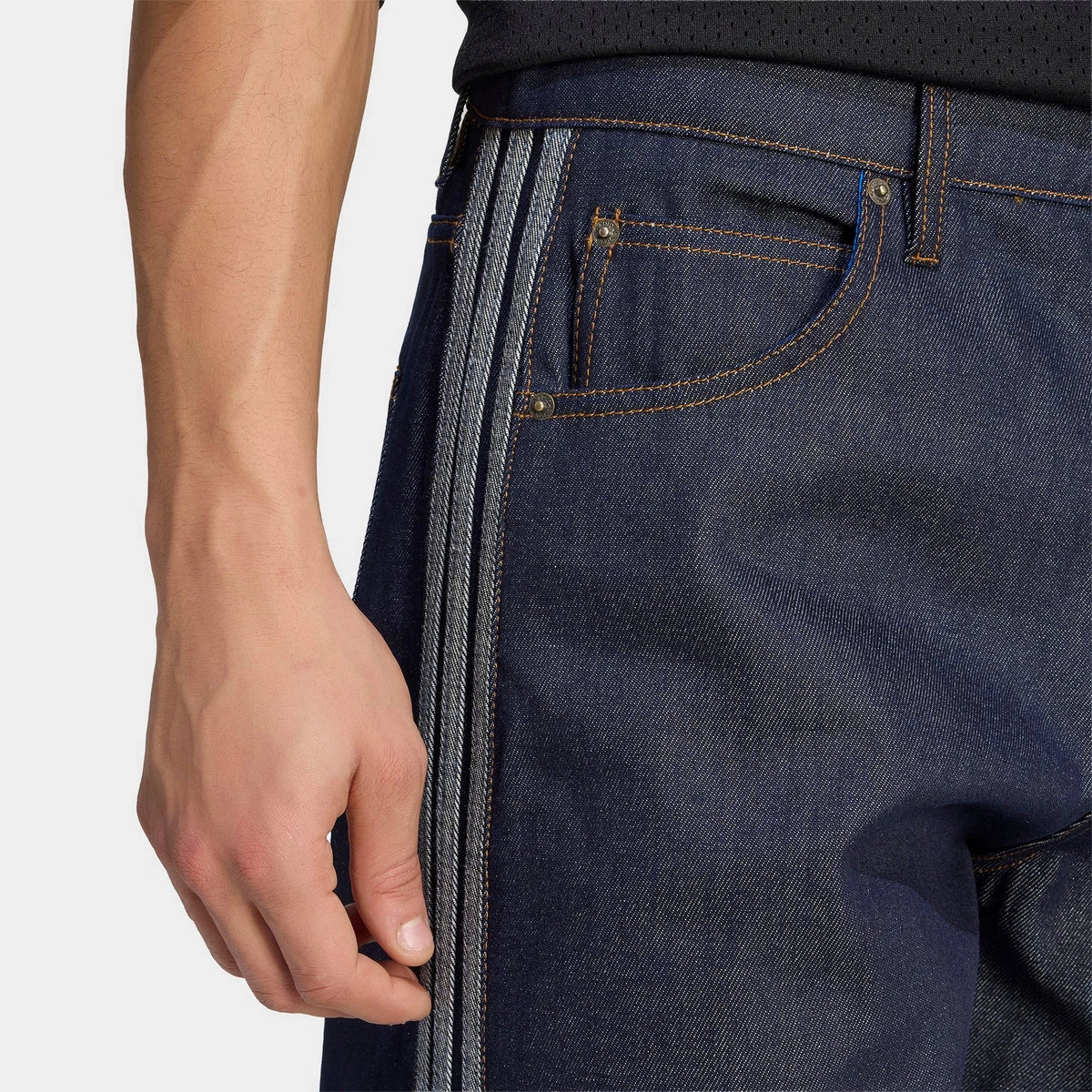 Men's Mid-Rise Straight Denim Jeans