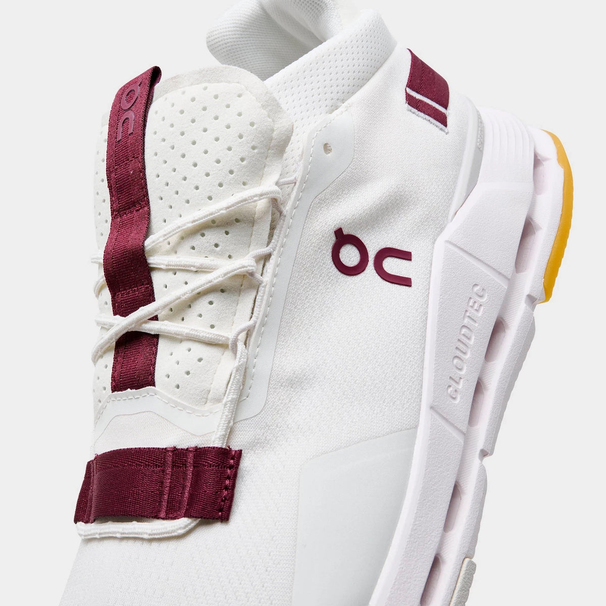Men's Mesh Sock-Fit Casual Sneaker - White
