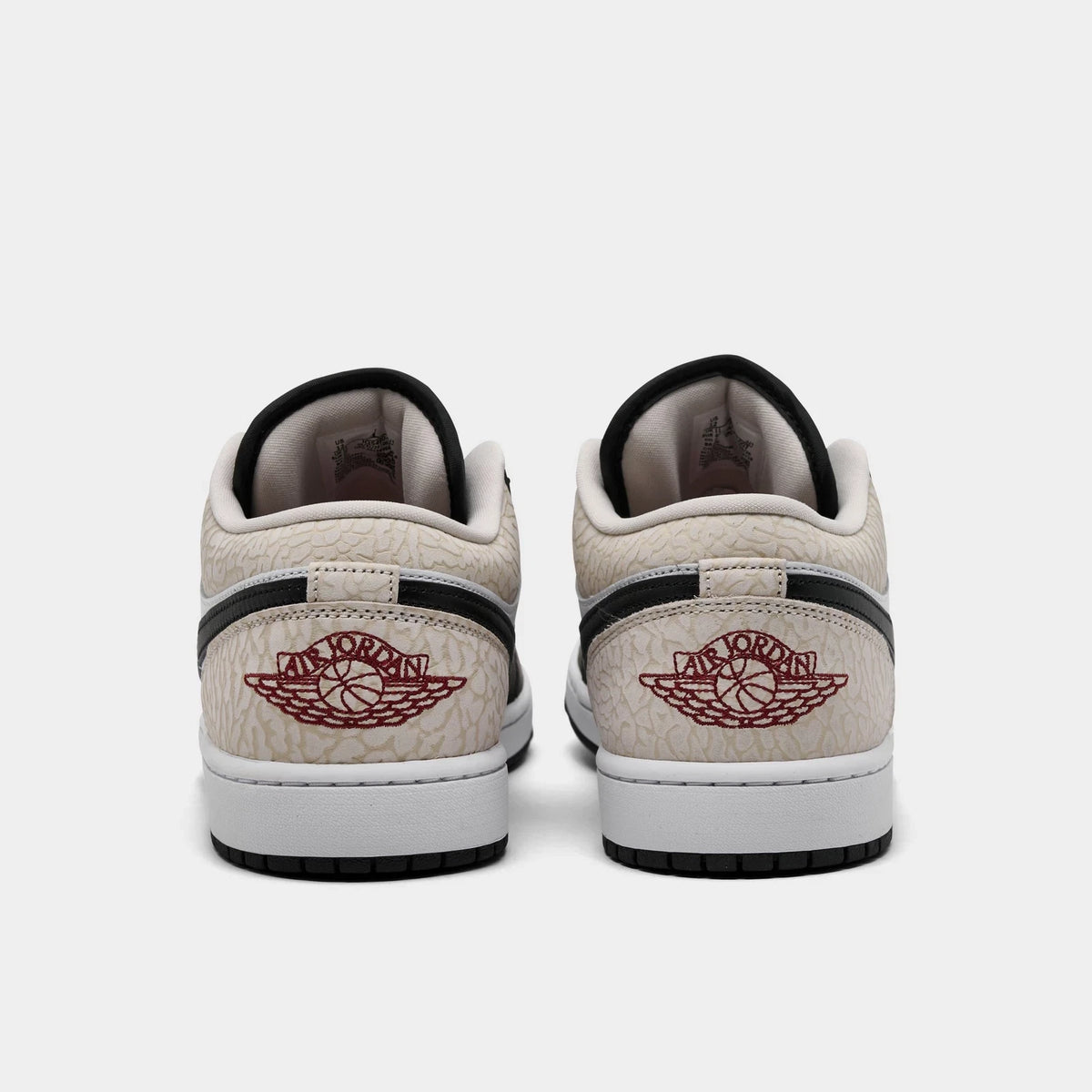 Leather Low Top Casual Sneaker
