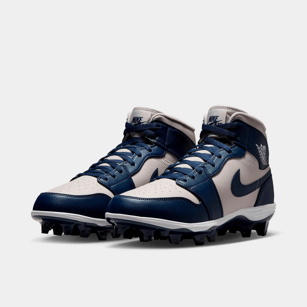 Men's Mid Cut Football Cleats