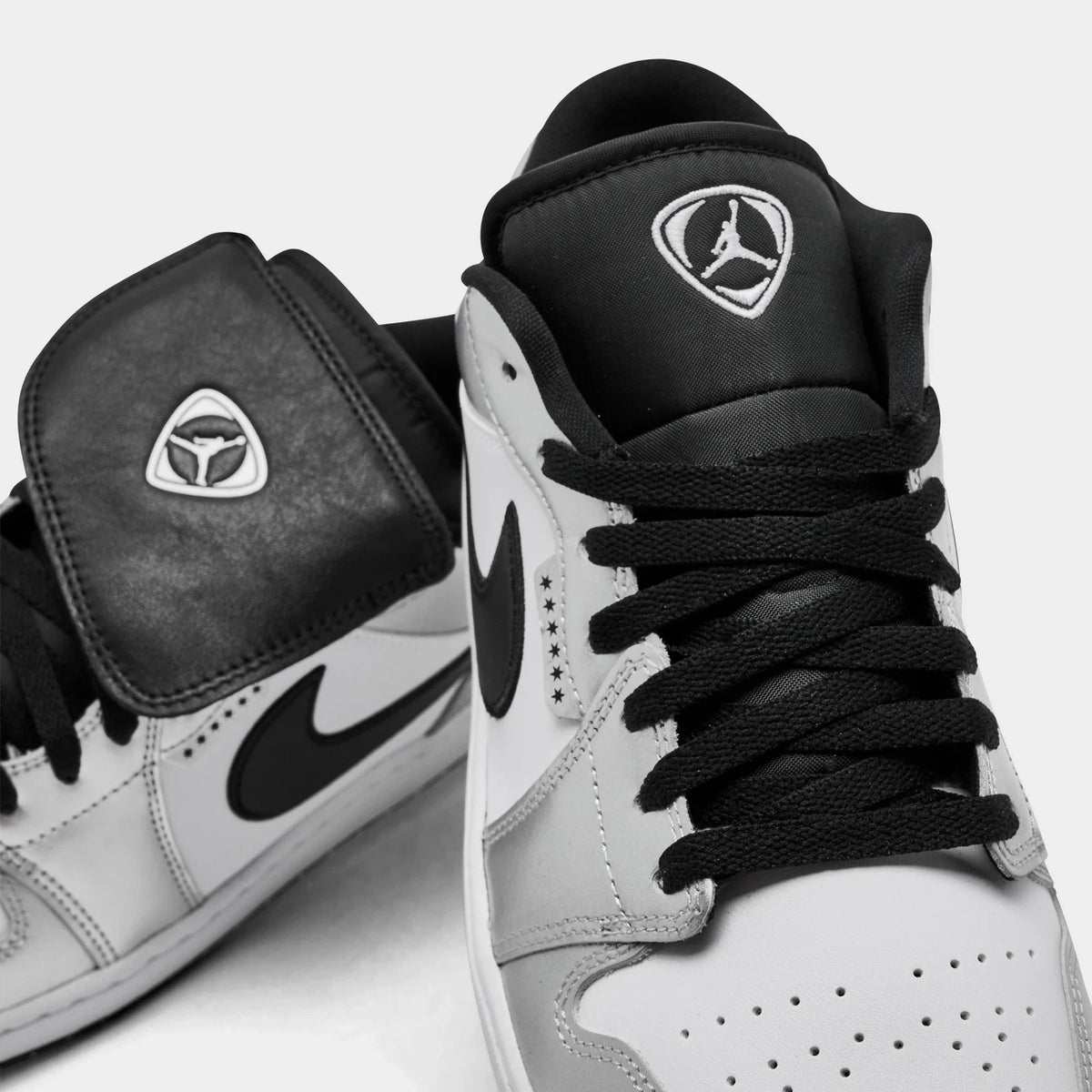Men's Leather Low Top Sneaker