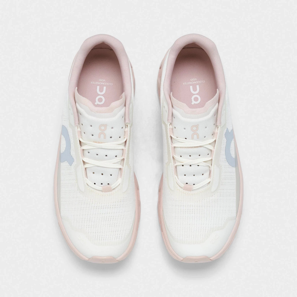 Women's Cushioned Mesh Sneaker