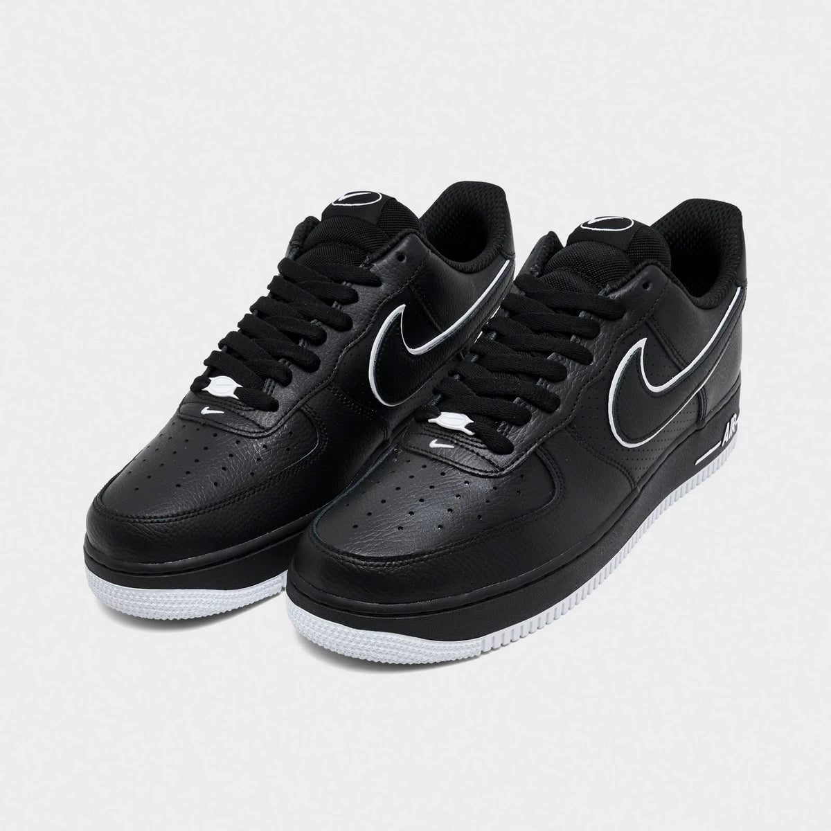 Men's Leather Low-Top Court Sneakers