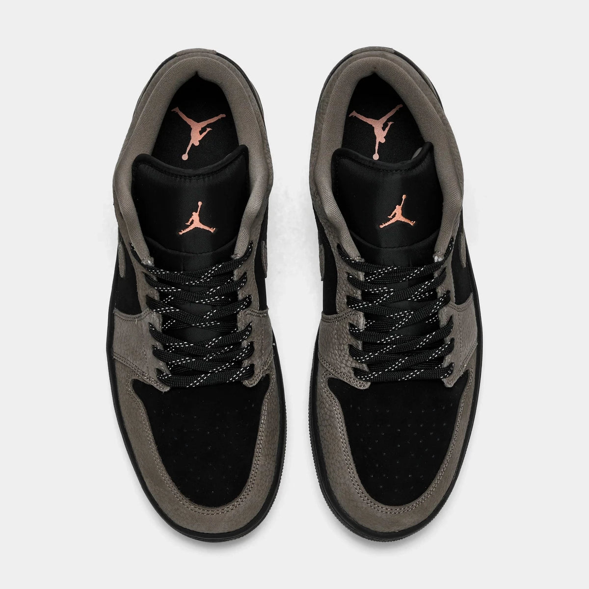 Men's Leather And Suede Low Top Sneakers