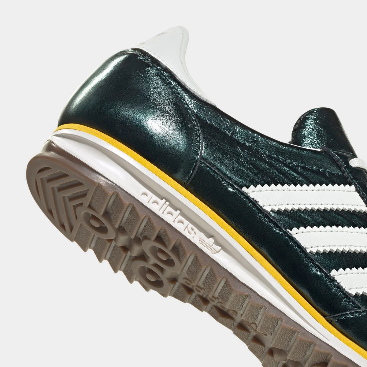 Women's Metallic Leather Retro Sneakers