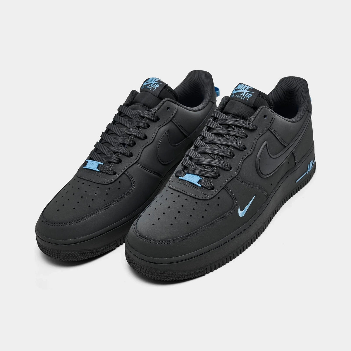 Men's Leather Low Top Casual Sneaker