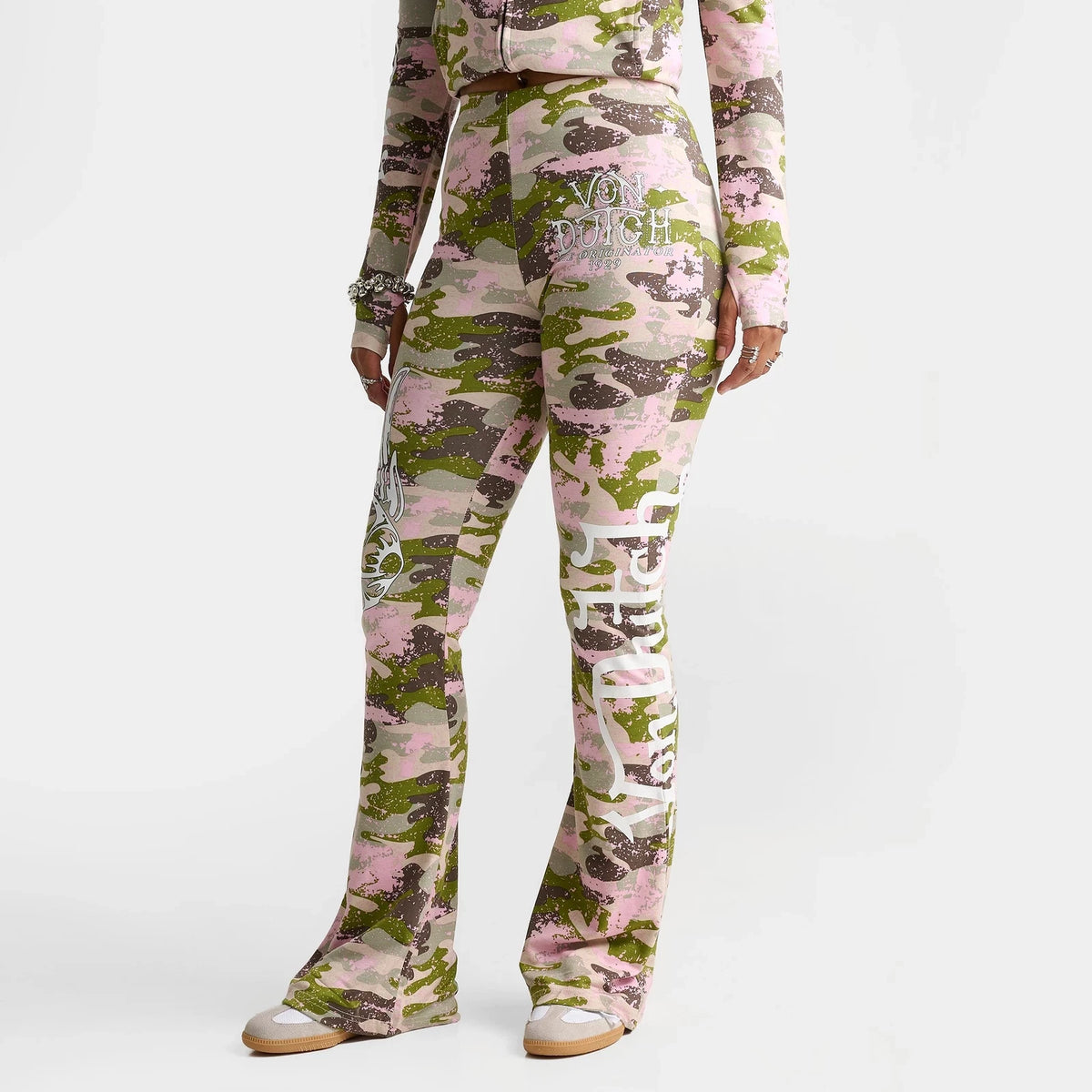 Women's Camo Print Mid-Rise Flared Leggings