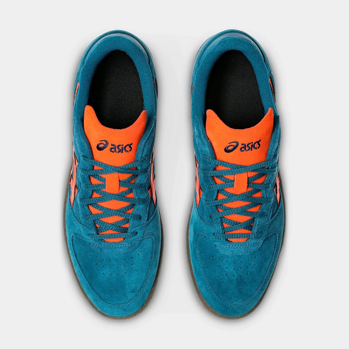 Women's Suede Low-Top Casual Sneaker