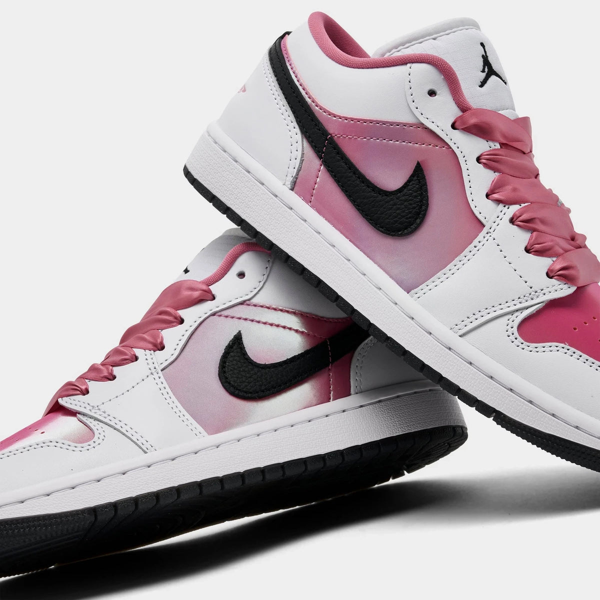 Women's Leather Low-Top Sneakers