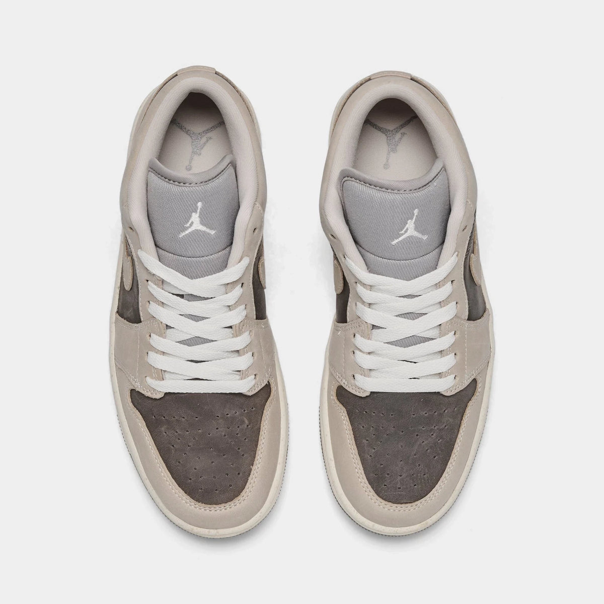 Women's Leather And Suede Low Top Sneaker