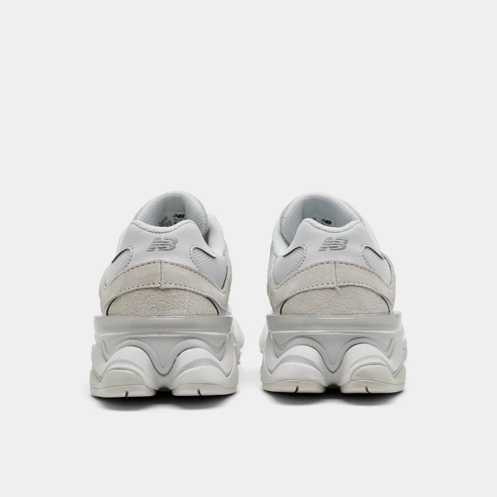 Women's Suede And Mesh Casual Sneakers