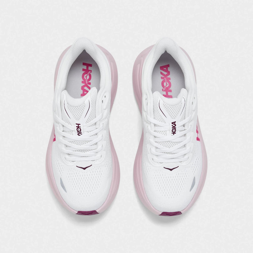 Women's Knit Cushioned Running Shoe