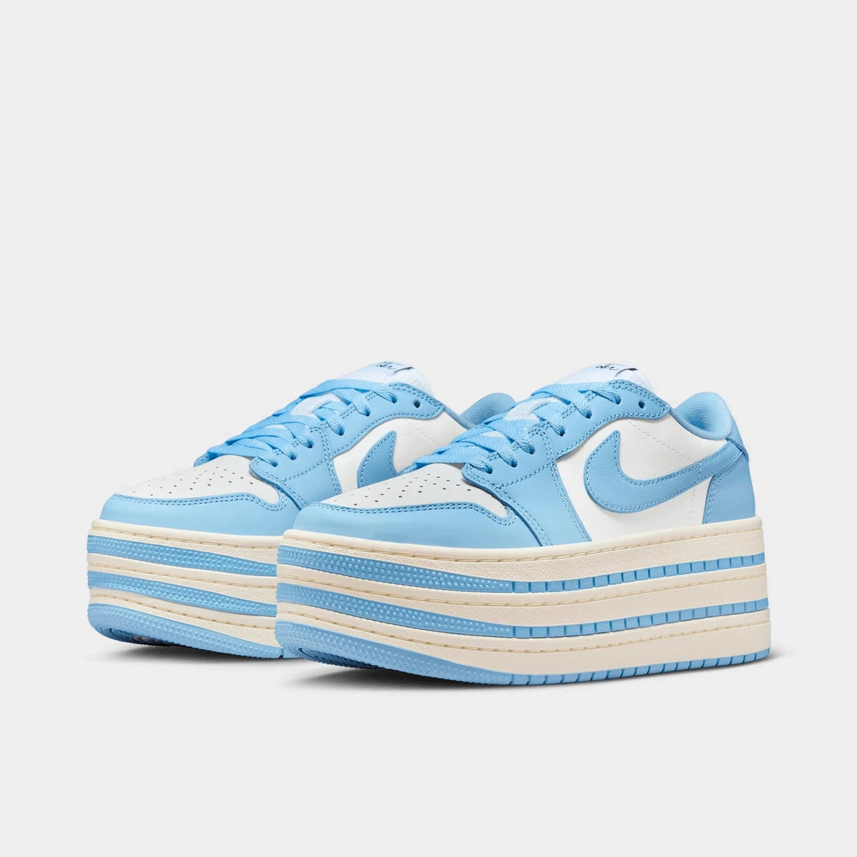Women's Platform Leather Low Top Sneaker