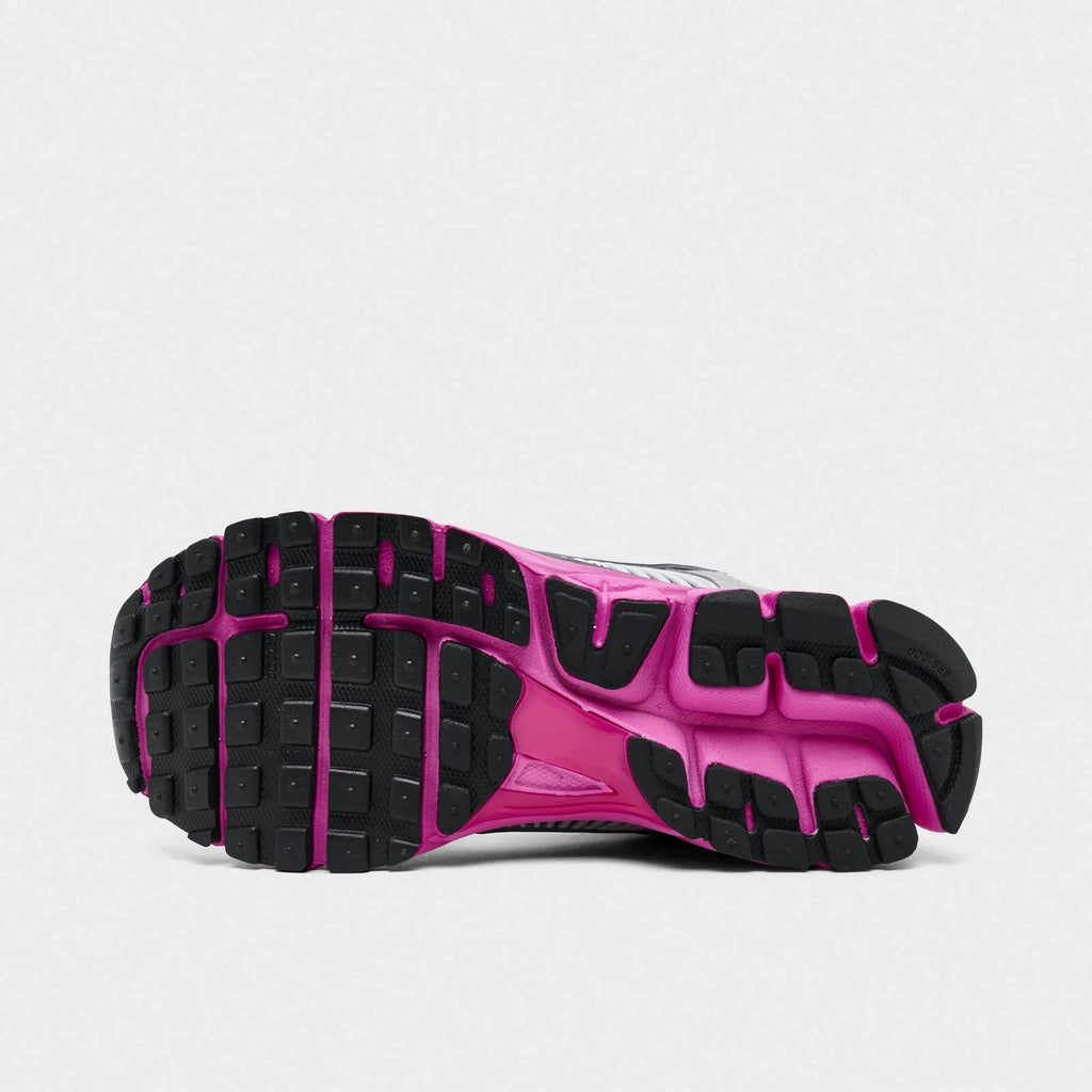 Women's Mesh Cage Cushion Running Sneaker