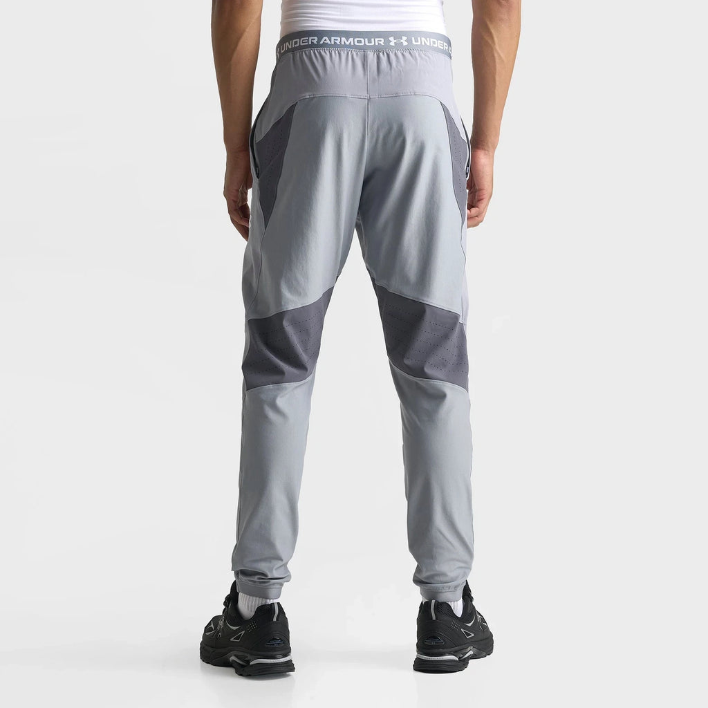 Men's Woven Tapered Training Pants