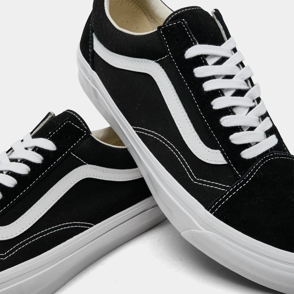 Men's Distressed Suede Mesh Sneakers - Black
