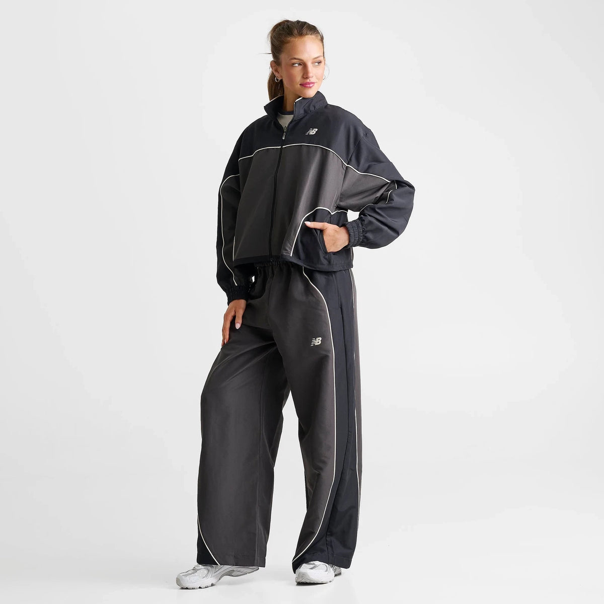 Women's Water-Resistant Woven Zip Jacket