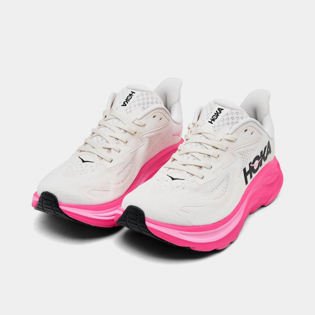 Women's Knit Neutral Running Shoes