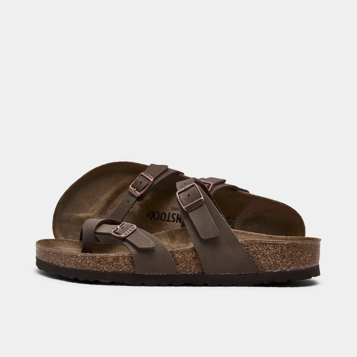 Women's Toe-Loop Strap Sandals - Brown