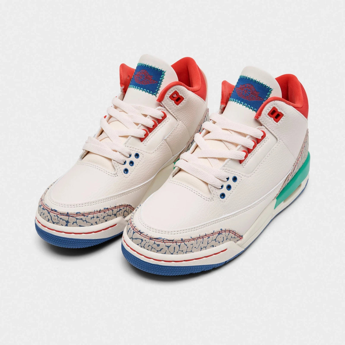 Big Kids' Mid-Top Basketball Shoes