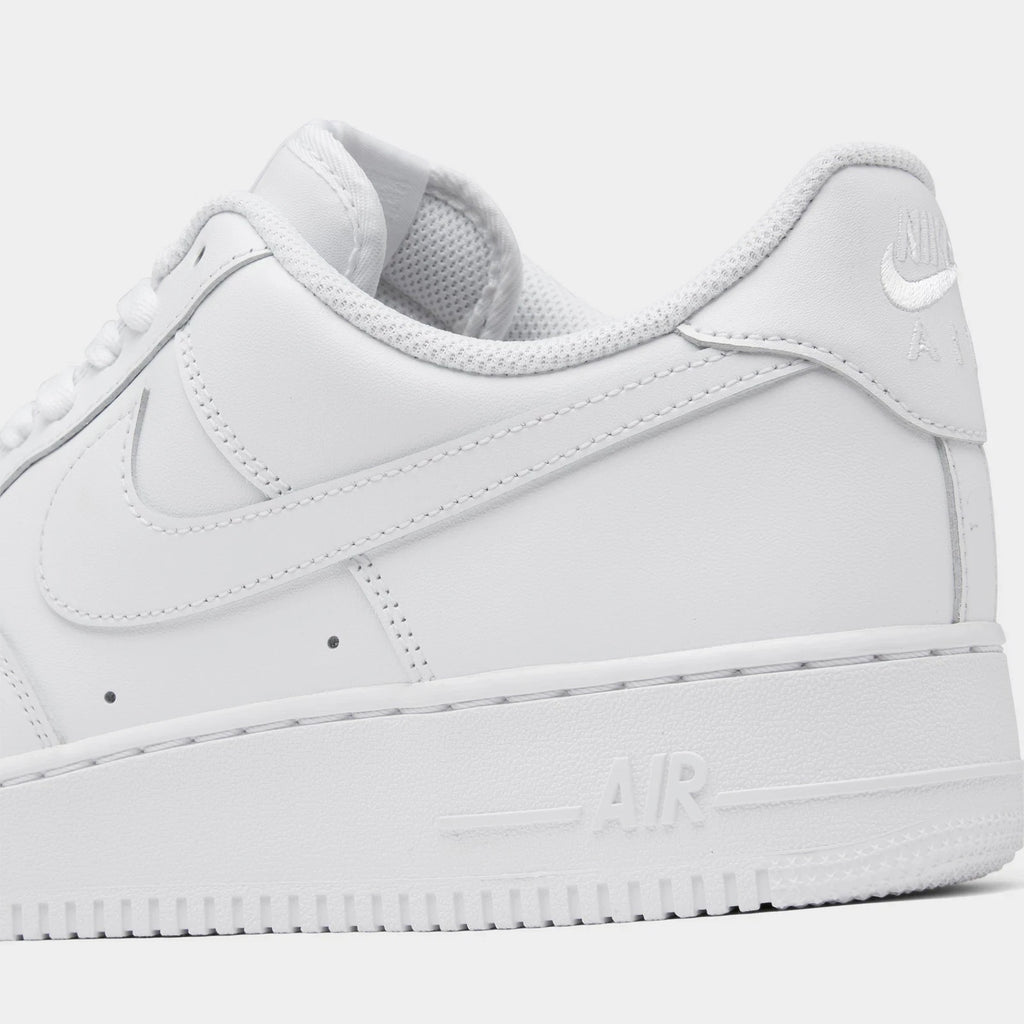 Men's Leather Low-Top Court Sneaker