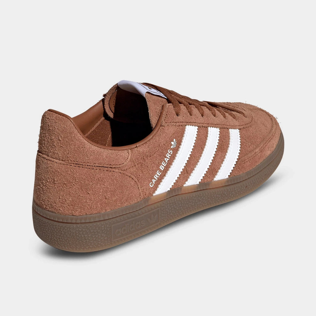 Women's Fuzzy Suede Low-Top Sneakers
