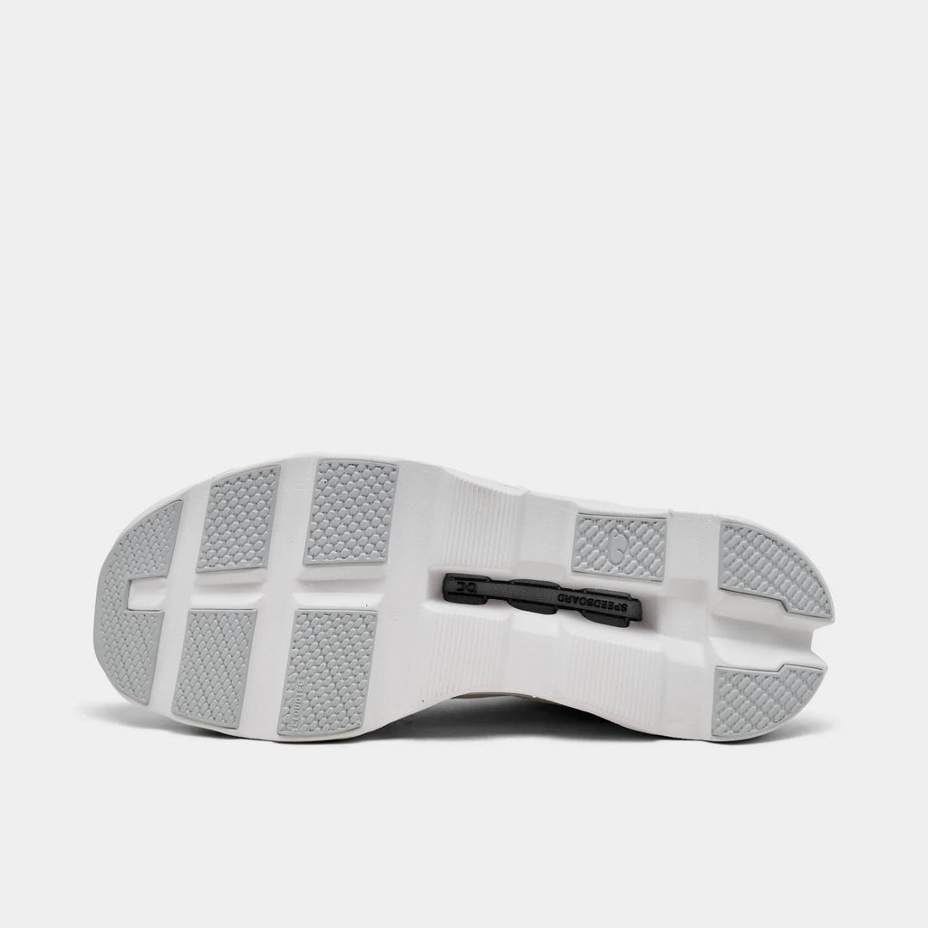 Men's Cushioned Mesh Sneaker