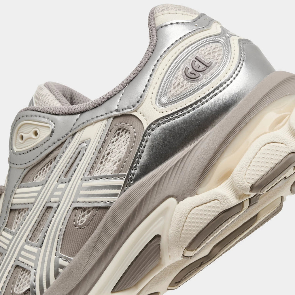 Women's Suede Overlay Casual Sneaker
