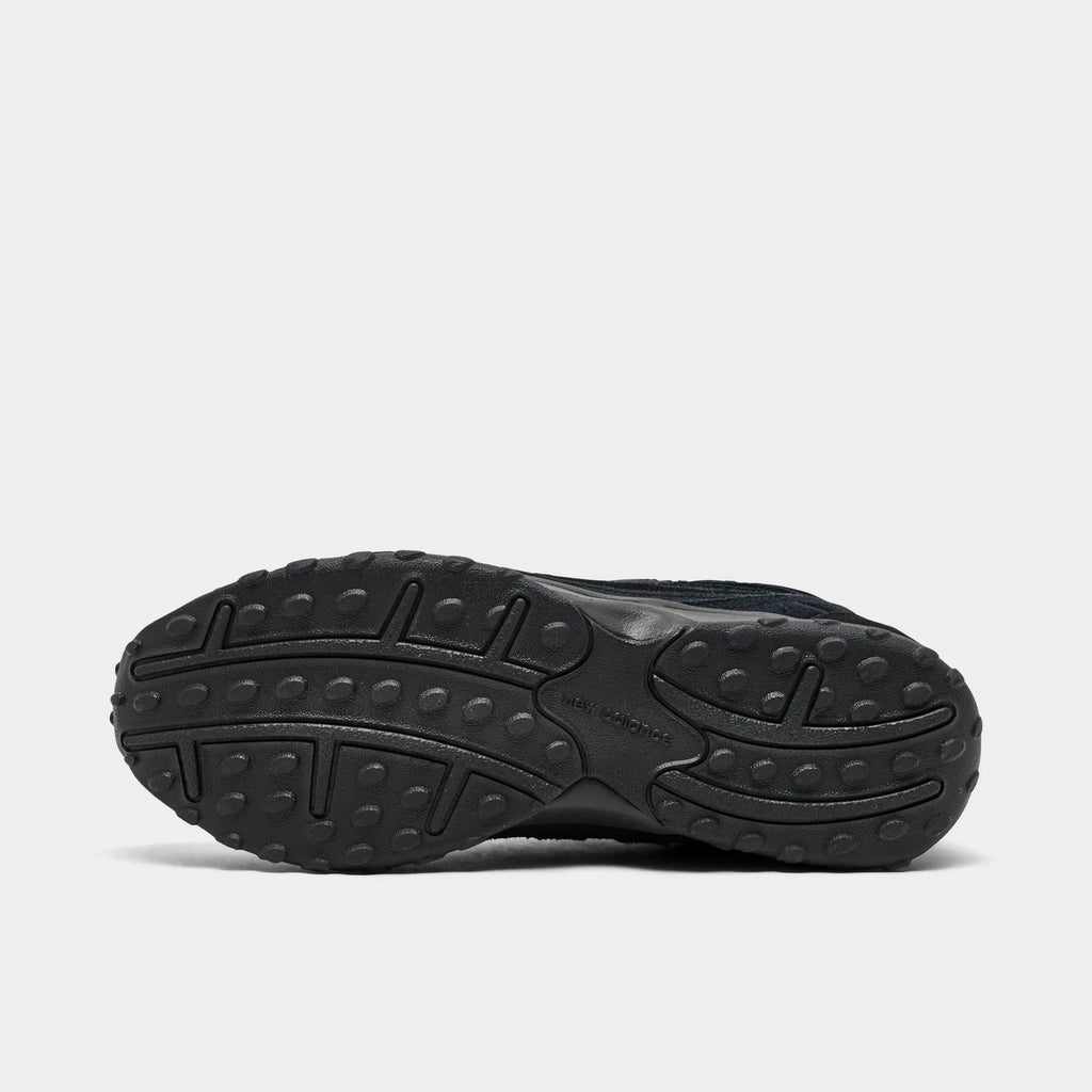 Women's Suede Low-Profile Casual Sneaker