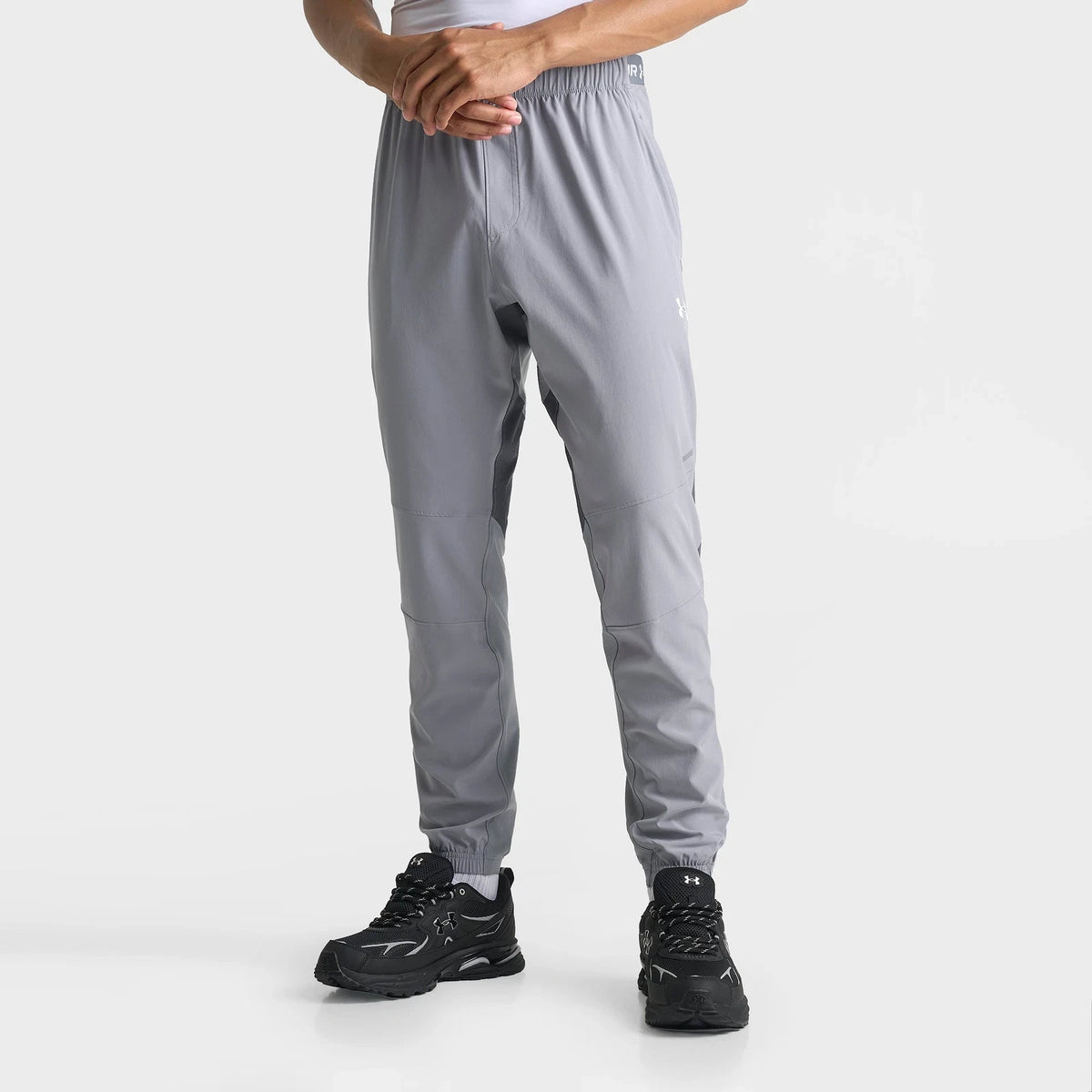 Men's Woven Tapered Training Pants