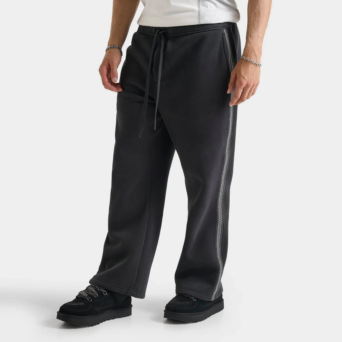 Men's Brushed Fleece Straight-Leg Pants - Black